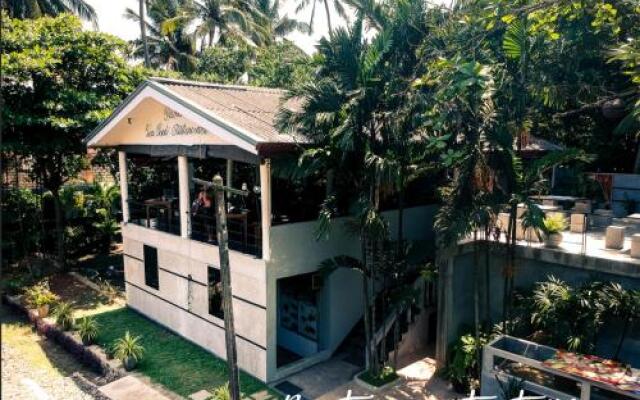 Okay Goldi guest house