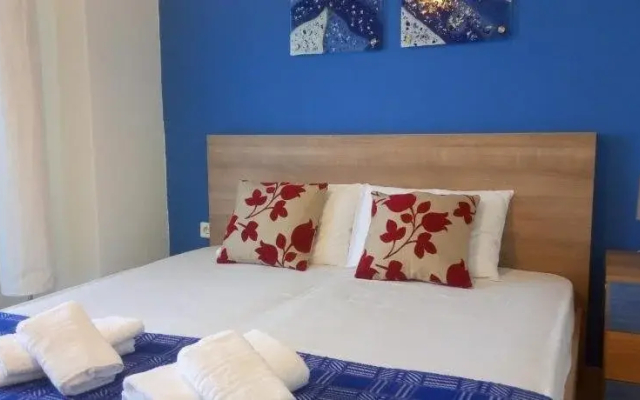 Paradise Kriopigi Hotel