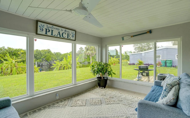 Port Charlotte Home w/ Sunroom, Grill & Fire Pit!