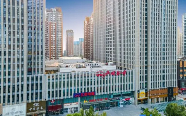 James Joyce Coffetel Hotel (Shijiazhuang Railway Station Gaojiaoqu)