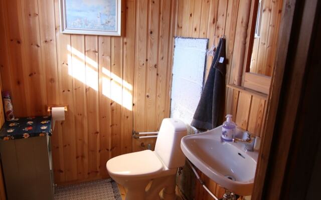 Polar Cabin