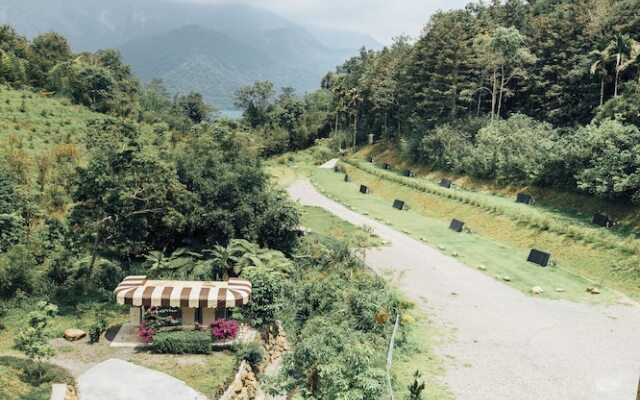 Sun Moon Lake Residence 8