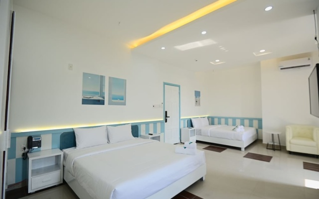 A Hotel – Guest Rooms – Da Nang