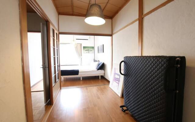 Guest House in Momodani (204-2)