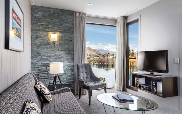 DoubleTree by Hilton Queenstown