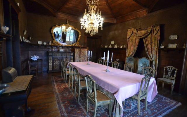 Casa De Sezim