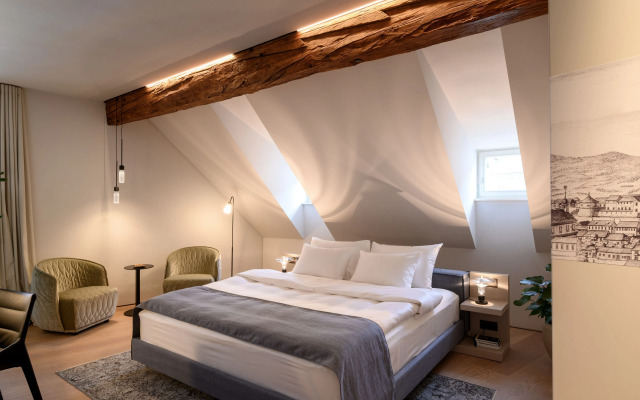 Zlata Ladjica Boutique Hotel