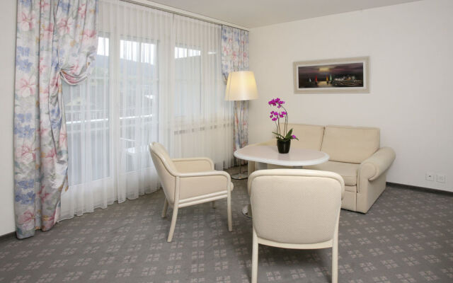 Hotel Winkelried am See