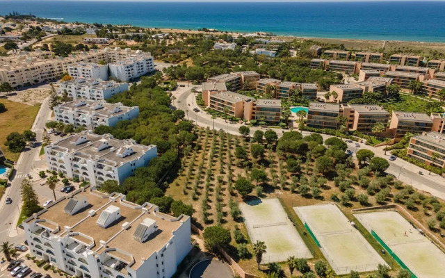 Salgados 2 Bedroom Apartment