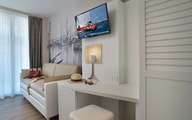 Embassy Hotel & SPA