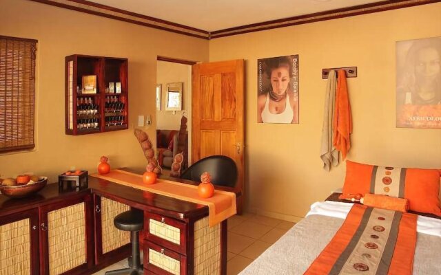N'Kaya Lodge