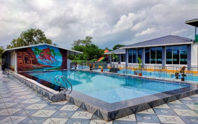Canal Touch Resort