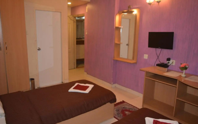 Hotel Poonam – Guest Rooms – Pune