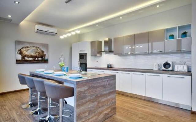 Carob Hills - Villa Gaia