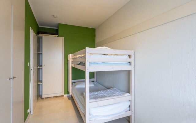 Apartment on the 9th Floor for Family