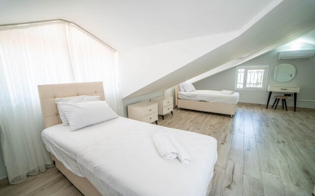 Serene Villa With Private Pool