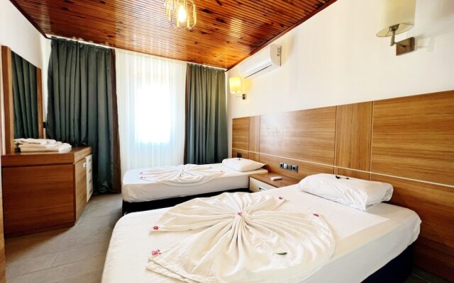 Akin Apart and Hotel