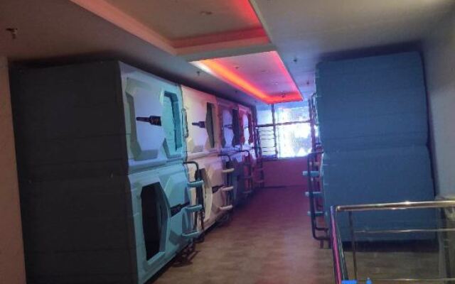 Youth Capsule Hostel