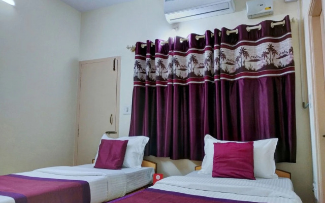 OYO 10476 near Forum Mall