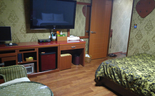 Loa Hotel