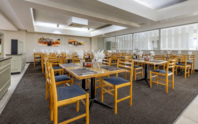 African Sky Hotels - Harrismith Inn