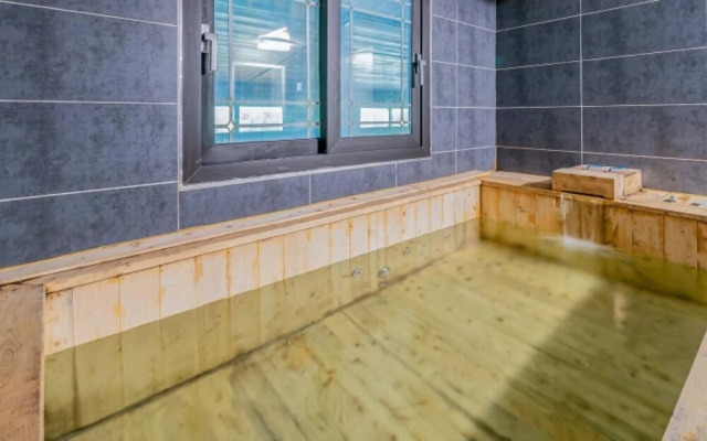 Gyeongju Palace Pool Villa Pension