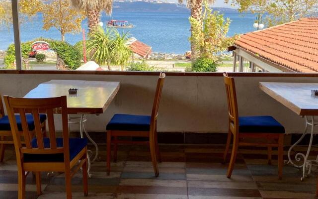 Peri Boutique Hotel