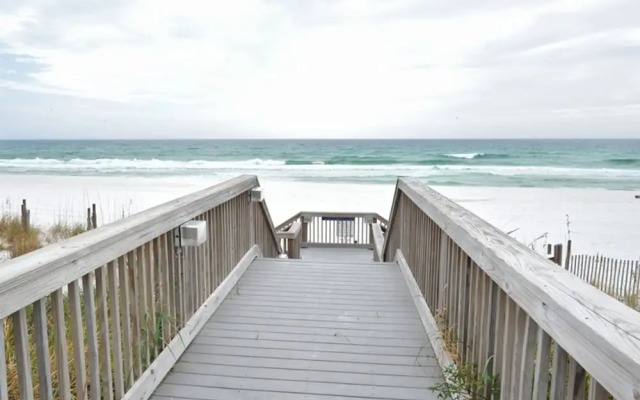 Huntington By The Sea 207