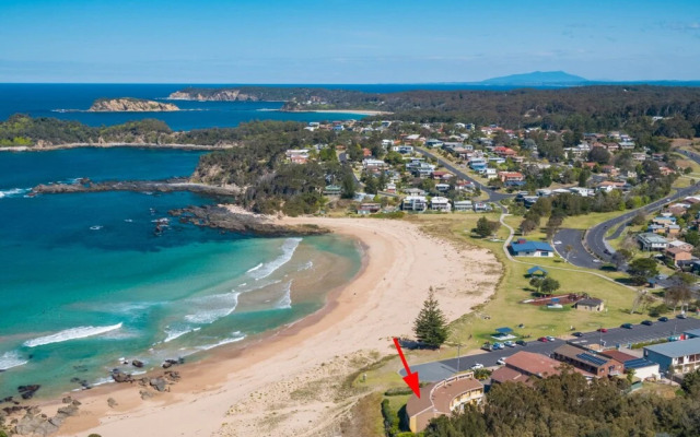 Retreat Beside The Beach - Unit Five