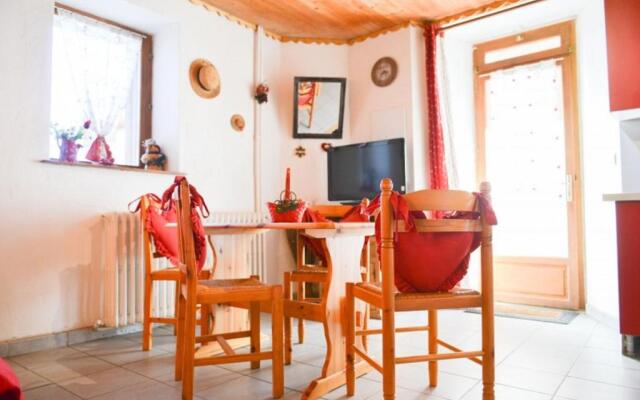 Studio avec jardin clos et wifi a Valloire a 3 km des pistes