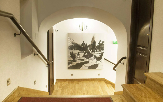 Pergamin Apartments