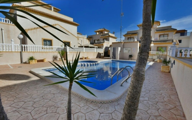 J&B Casa DEL SOL Two Bedroom Semi Detached House