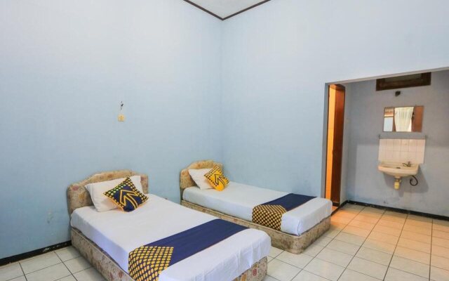 OYO 2465 Hotel Raung View