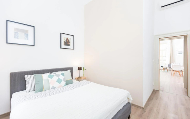 CHILL Apartments