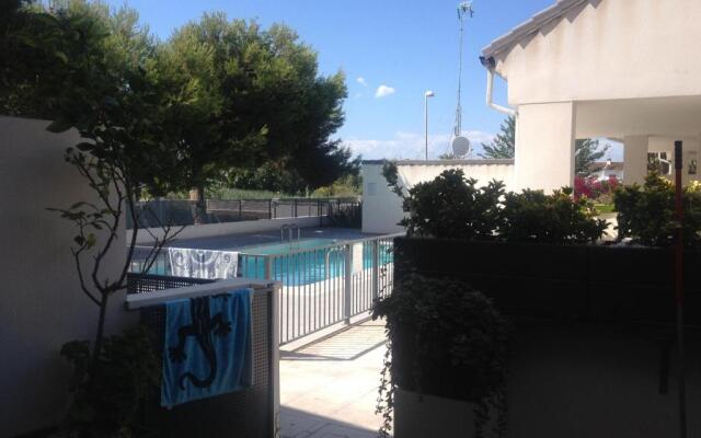 PLAYA ALMARDA,PISCINA,2 TERRAZAS,WIFI,PARKING,BBQ,TRANQUILo
