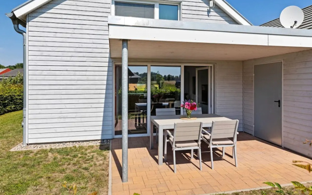 Charming Holiday Home in Zierow Near Seabeach