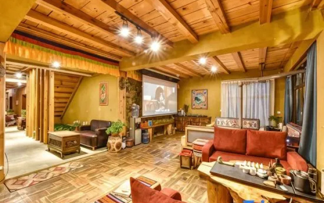 Shangri-La Guicang Mountain Residence Scenic Inn (Dukezong Ancient City) – Lobby – Shangri-La