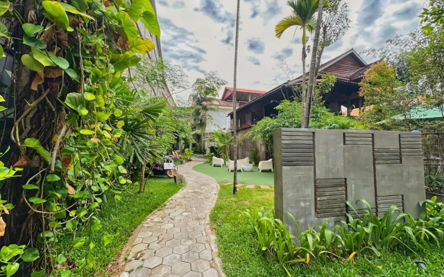Botanic Artistry Boutique Hotel & Garden