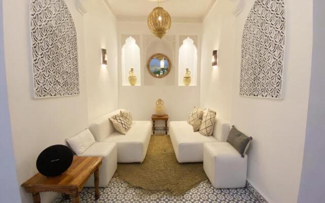 Riad Fabiola et Spa By La Siredrah
