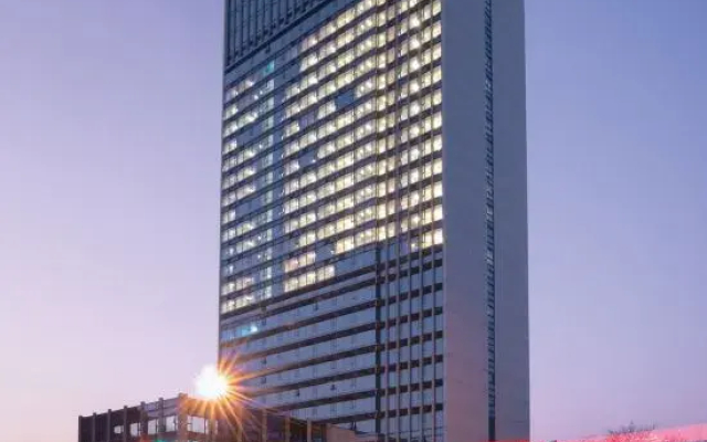 Liya Plaza Hotel (Tonglu Fuchunjiang Branch)