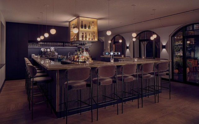 The Anthony Hotel