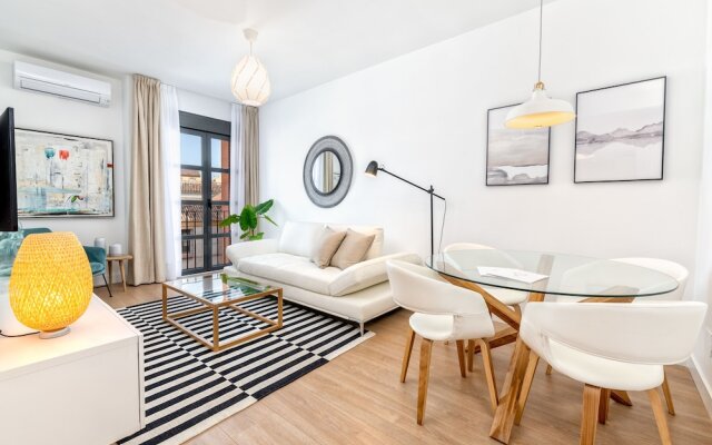 iloftmalaga Plaza de las Cofradías