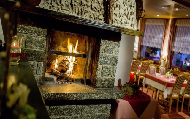 Hotel Alpenhof