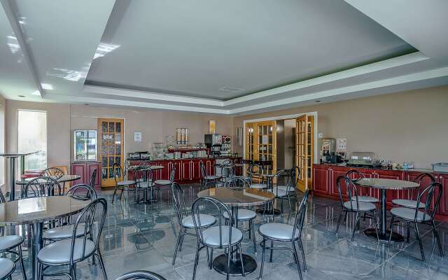 Quality Suites