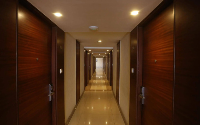 OYO Premium Near Trichy Railway Station