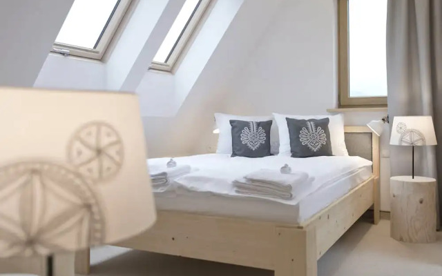 Villa 11 Folk & Design