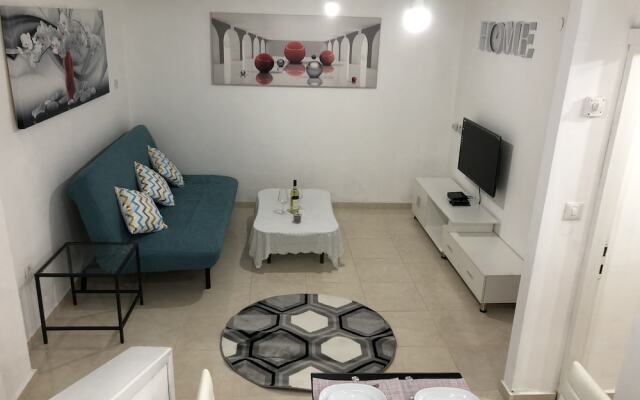 Luxury halper R&A Apartment