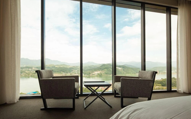 Bloomvista Hotel&Conference