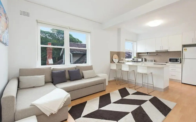Central Bondi Apartment NEW