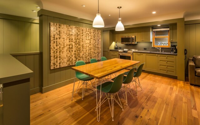Cedar Crest Cottages